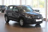 Volkswagen - Tiguan TSI / 2.0 L